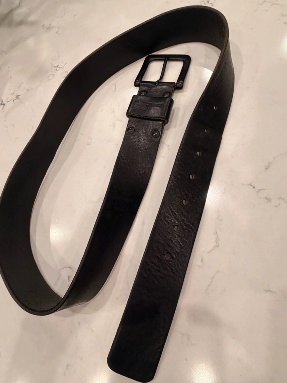 Black Leather Men's Belt with Matte Black Buckle